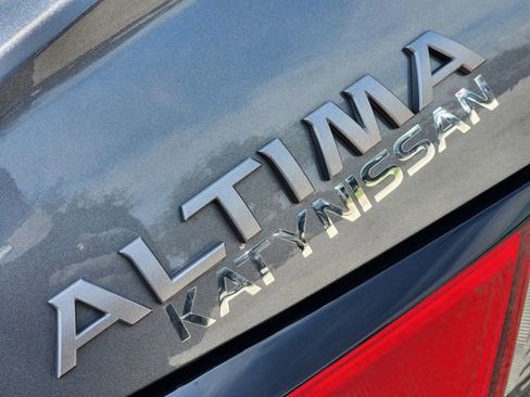 New 2025 Nissan Altima 2.5 S image 9