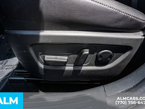Used 2025 MAZDA CX-50 AWD 2.5 S w/ Premium Package image 39