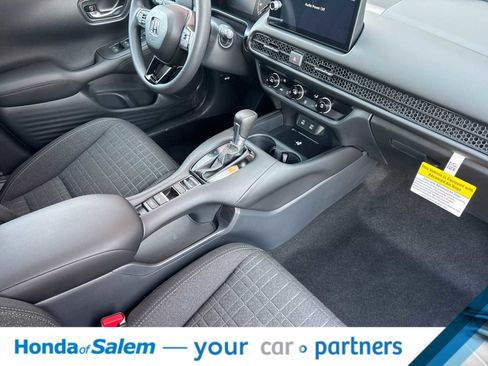 New 2026 Honda HR-V LX image 16