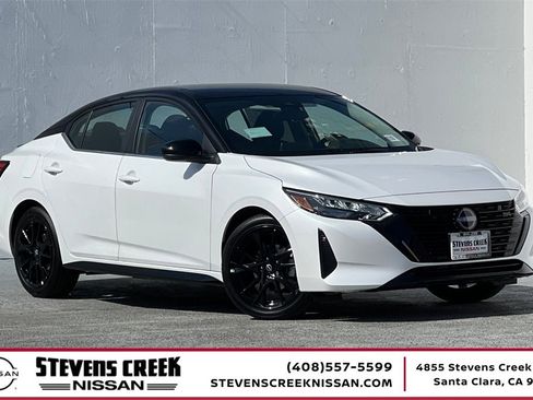 New 2025 Nissan Sentra SR w/ Midnight Edition image 1