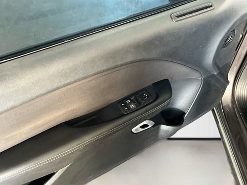 Used 2020 Dodge Challenger R/T w/ Driver Convenience Group RWD image 18