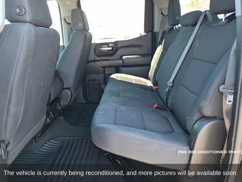 Used 2022 Chevrolet Silverado 1500 Custom RWD image 12