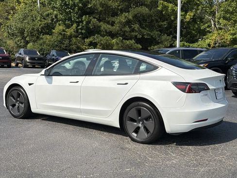 Used 2023 Tesla Model 3 Standard Range RWD image 3