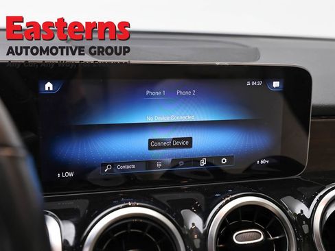 Used 2020 Mercedes-Benz GLB 250 4MATIC image 18