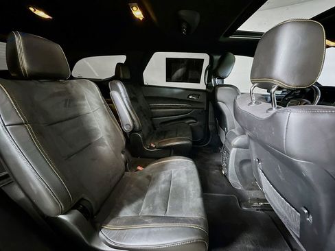 Used 2023 Dodge Durango R/T w/ Hemi Orange Plus Package image 11