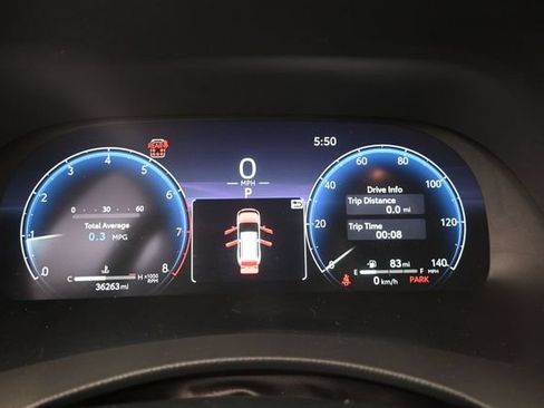 Used 2023 Toyota Highlander Limited FWD image 10