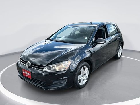 Used 2017 Volkswagen Golf Wolfsburg Edition FWD image 1