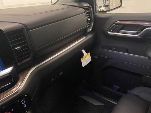 New 2026 Chevrolet Silverado 1500 RST w/ Redline Edition image 20