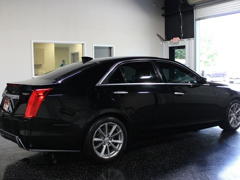 Used 2017 Cadillac CTS Luxury RWD image 3