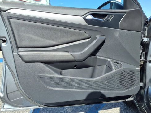 Used 2024 Volkswagen Jetta S image 23