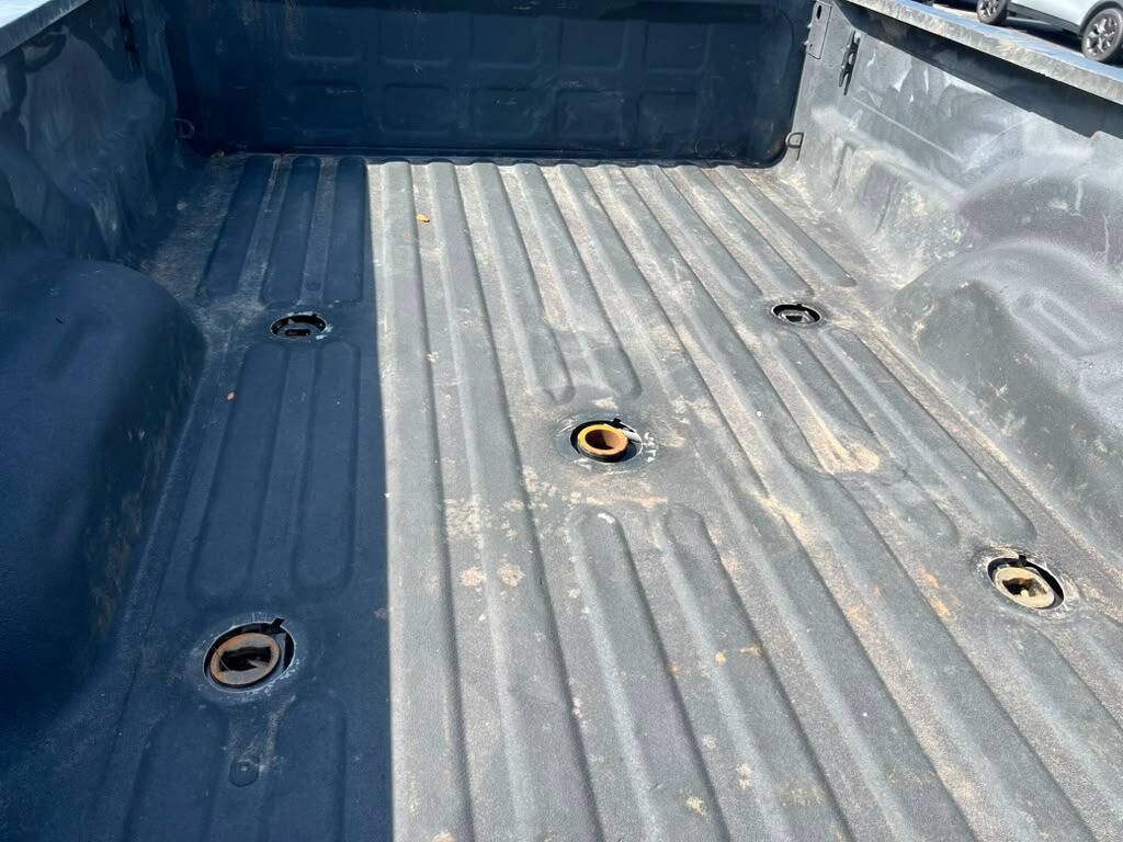 Used 2025 RAM 3500 Big Horn AWD/4WD image 16