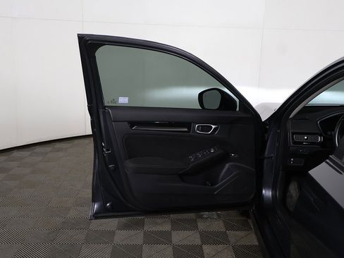 Used 2022 Honda Civic EX image 19