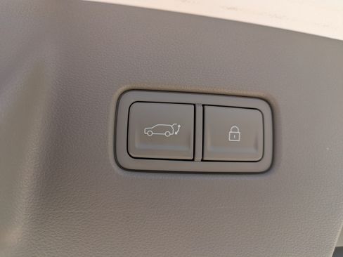 Certified 2026 Hyundai Palisade FWD Hybrid image 12