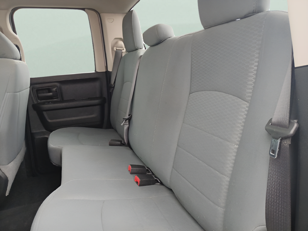 Used 2019 RAM 1500 Express AWD/4WD image 11