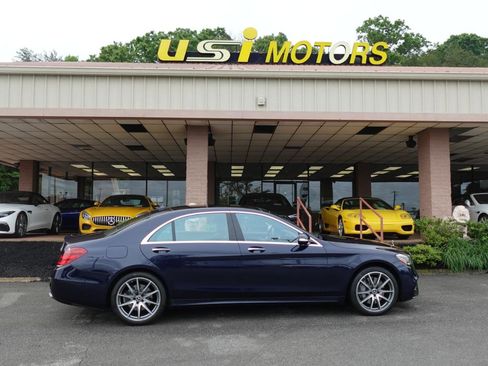 Used 2020 Mercedes-Benz S 560 Sedan image 25