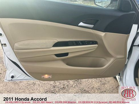 Used 2011 Honda Accord SE image 18
