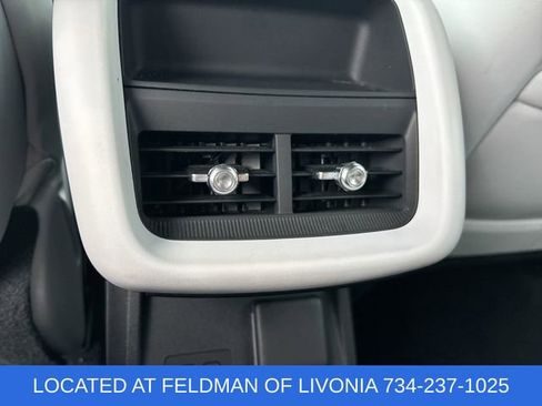 Used 2024 Cadillac Lyriq Luxury image 22