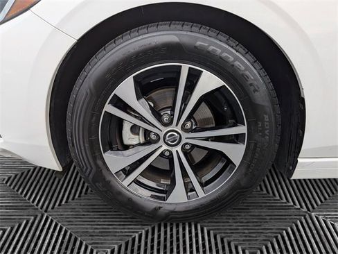 Certified 2023 Nissan Sentra SV image 9