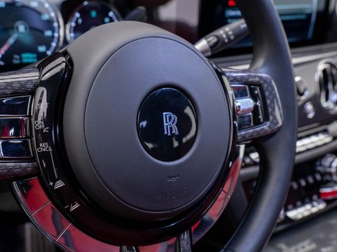 Used 2022 Rolls-Royce Ghost Black Badge image 35