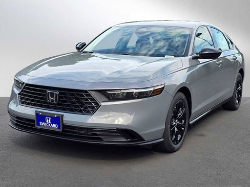 New 2025 Honda Accord SE image 7