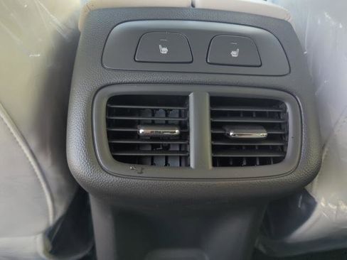 New 2025 Buick Envision Avenir image 16