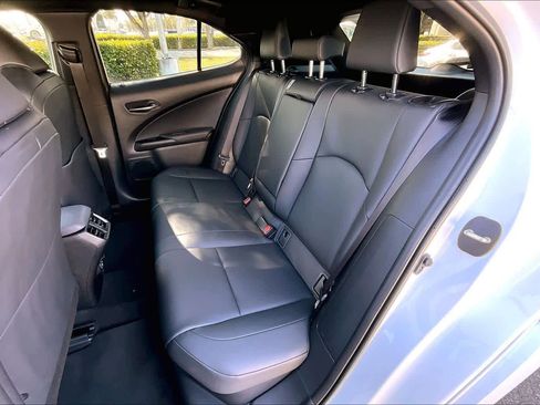 Used 2024 Lexus UX 250h F Sport image 20