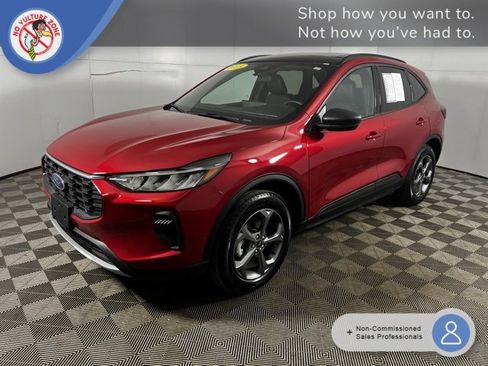 Used 2025 Ford Escape ST-Line w/ Tech Pack #1 image 1