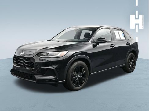 Used 2026 Honda HR-V Sport image 3