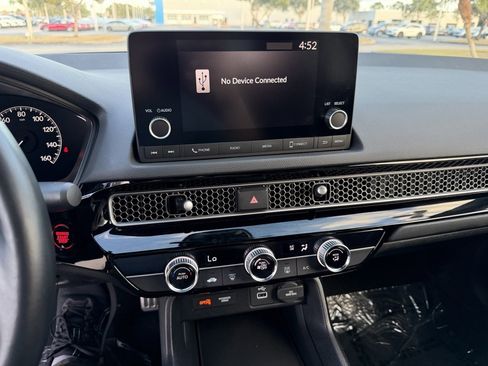 Certified 2024 Honda Civic Sport image 16