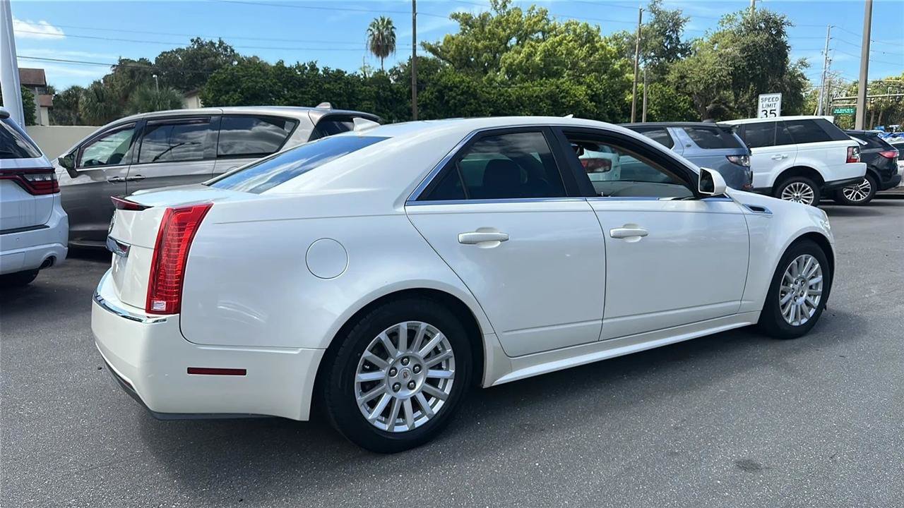 Used 2013 Cadillac CTS Luxury RWD image 9
