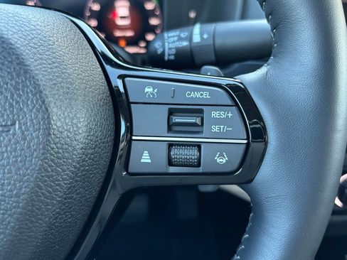 Used 2025 Honda Accord Touring image 11