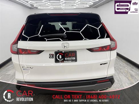 Used 2025 Honda CR-V Sport-L image 5
