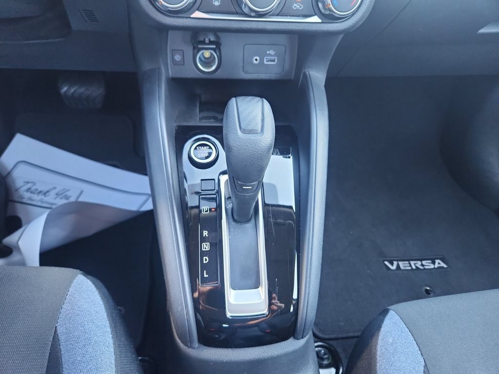 Used 2025 Nissan Versa SV w/ Trunk Package FWD image 15