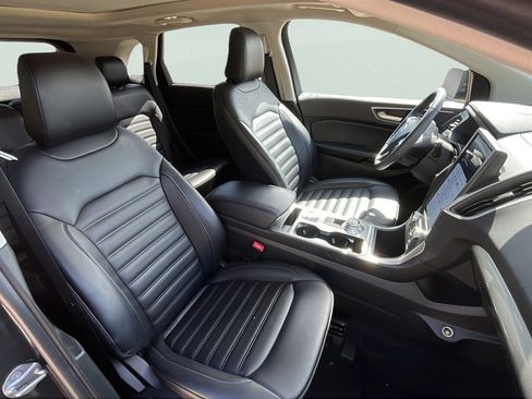 Certified 2024 Ford Edge SEL w/ Convenience Package image 19