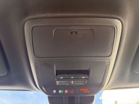 New 2026 Chevrolet Traverse Z71 w/ Enhanced Driving Package image 19