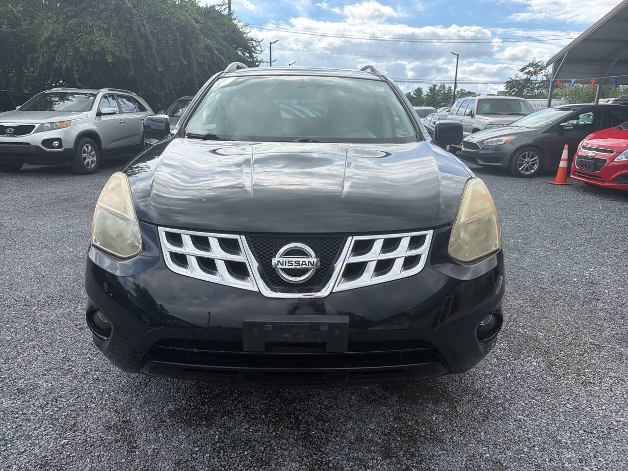 Used 2013 Nissan Rogue SL AWD/4WD image 2