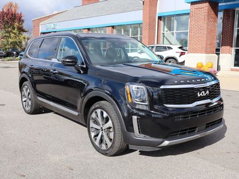 Used 2022 Kia Telluride S image 4