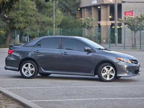 Used 2011 Toyota Corolla S image 6