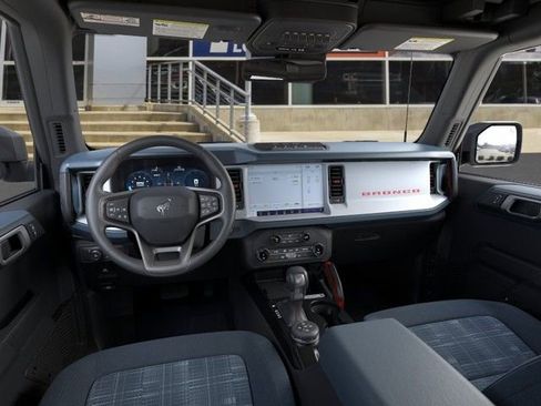 New 2026 Ford Bronco Heritage Edition AWD/4WD image 9