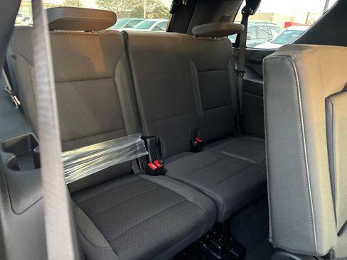 New 2026 Chevrolet Tahoe LS image 15