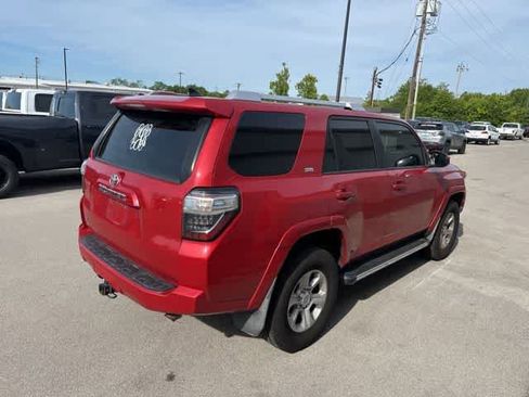 Used 2016 Toyota 4Runner SR5 AWD/4WD image 18
