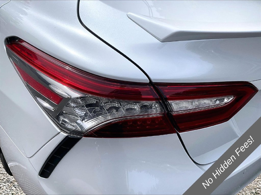 Used 2018 Toyota Camry XSE FWD image 26