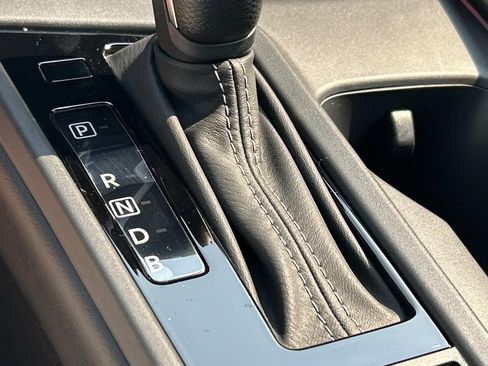 New 2026 Nissan Sentra SV w/ SV Convenience Package FWD image 31
