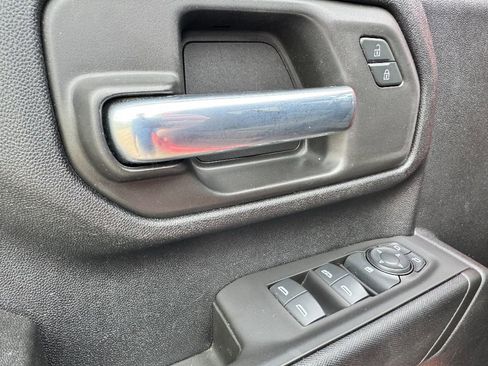 Used 2021 GMC Sierra 2500 4x4 Crew Cab w/ Convenience Package image 13