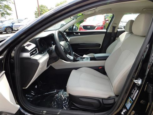 Used 2022 Kia K5 LXS FWD image 14