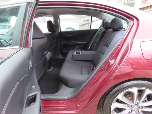 Used 2015 Honda Accord Sport image 13