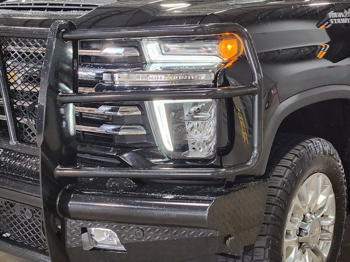 Used 2022 Chevrolet Silverado 2500 High Country AWD/4WD image 14