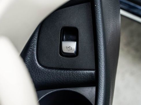 Used 2022 Mercedes-Benz E 450 4MATIC All-Terrain Wagon w/ Driver Assistance Package image 38