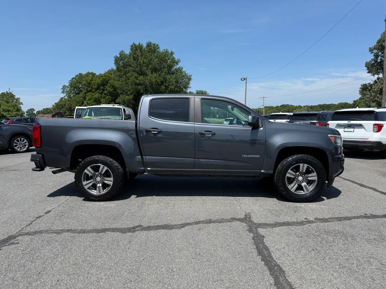 Used 2017 Chevrolet Colorado LT RWD image 7