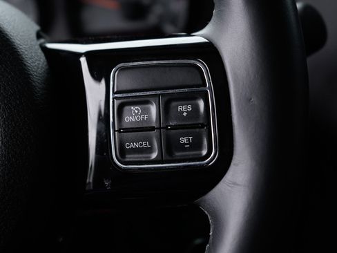 Used 2017 Jeep Wrangler Unlimited Sahara AWD/4WD image 20